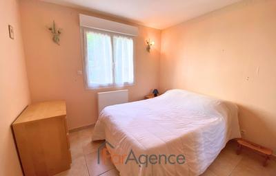 Appartement - 95 m² - 4 pièces