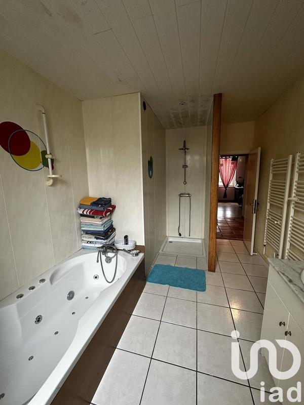 Maison - 188 m² - 7 pièces