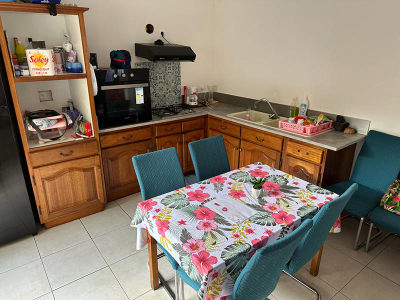 Maison - 172 m² - 8 pièces