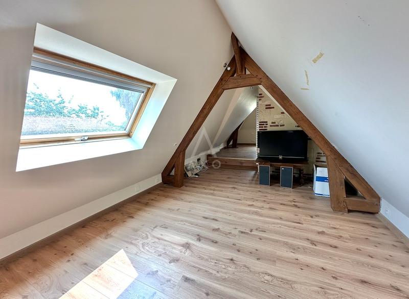 Maison de maîtres - 180 m² - 9 pièces