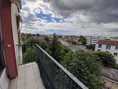 Appartement - 87 m² - 4 pièces