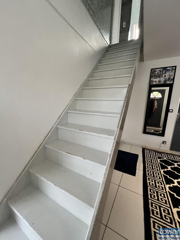 Maison - 110 m² - 6 pièces