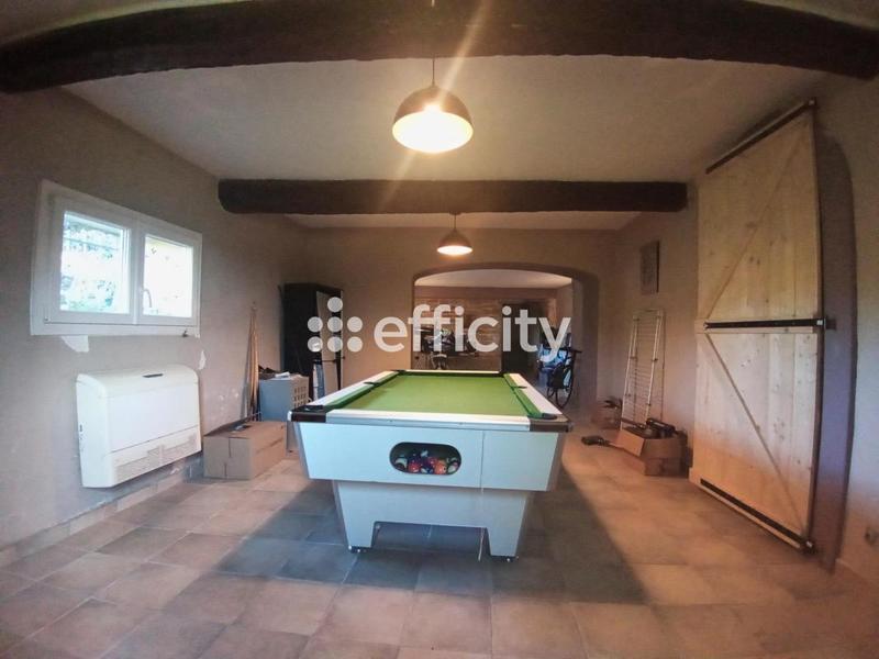 Mas - 316 m² - 10 pièces