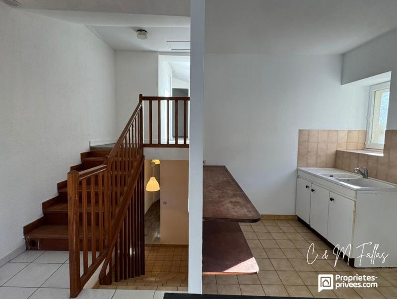 Maison de village - 100 m² - 6 pièces