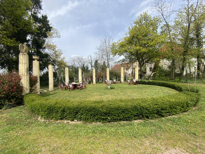 Maison - 500 m² - 15 pièces