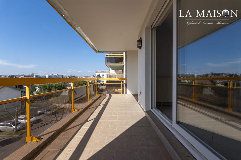 Appartement - 68 m² - 3 pièces