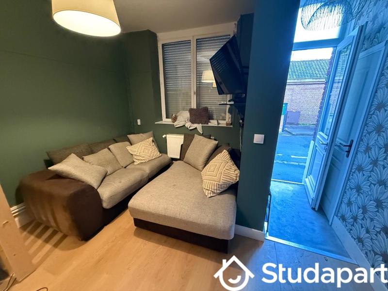 Chambre - 90 m² - 1 pièce