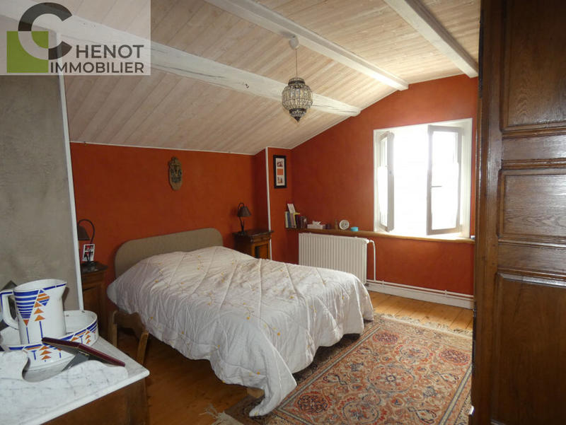 Maison - 170 m² - 6 pièces