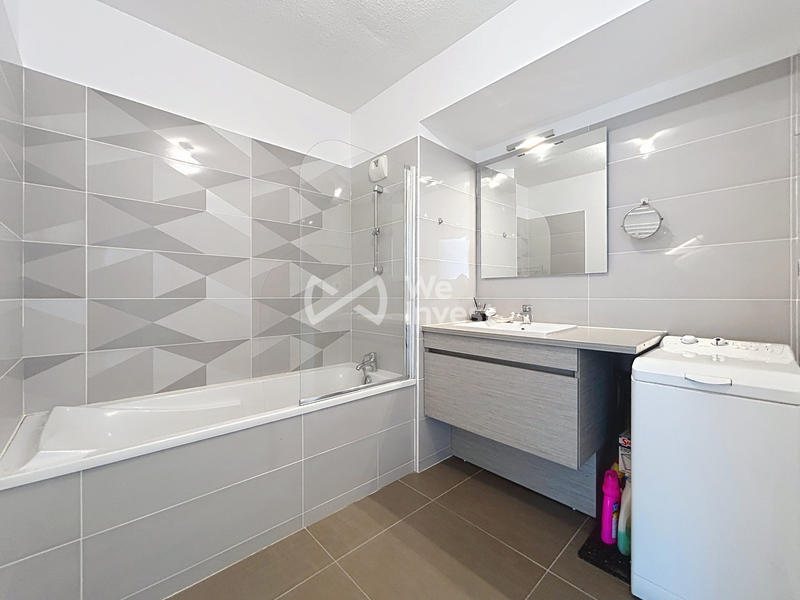 Appartement - 94 m² - 4 pièces