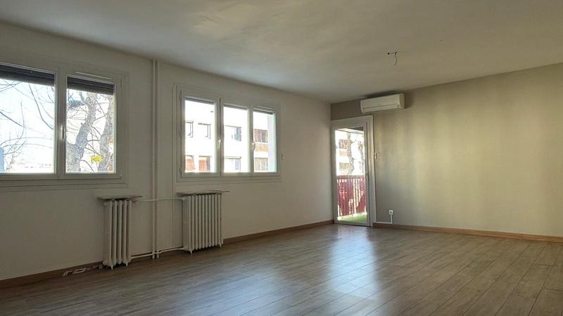 Appartement - 77 m² - 3 pièces