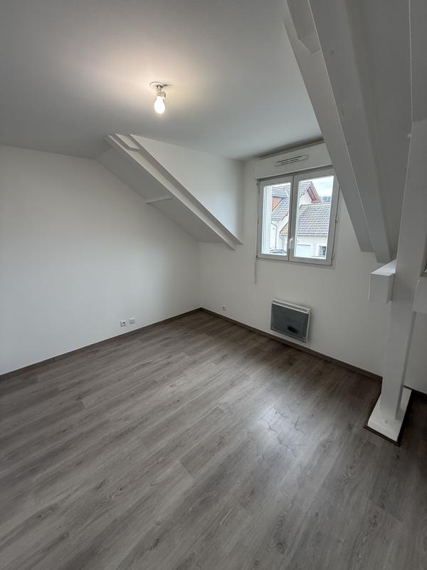 Maison - 94 m² - 5 pièces