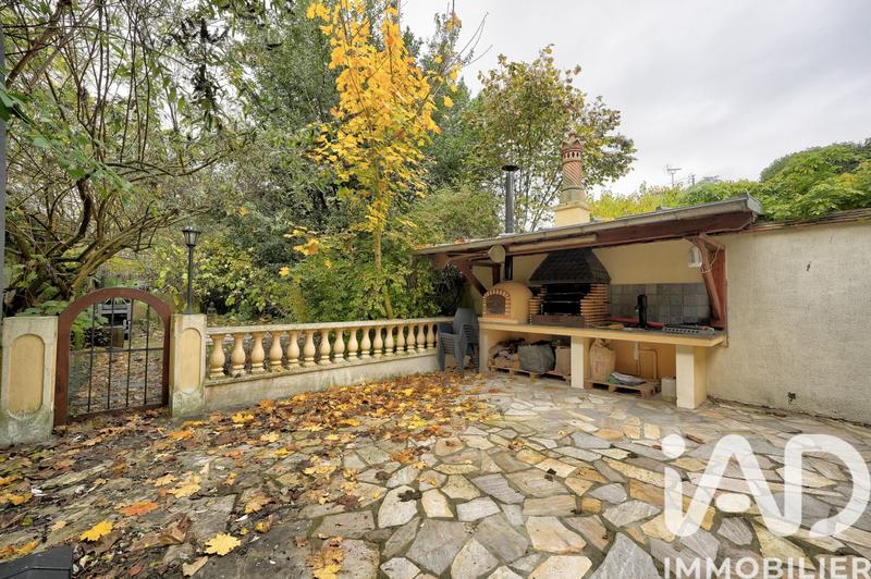 Maison de ville - 140 m² - 7 pièces