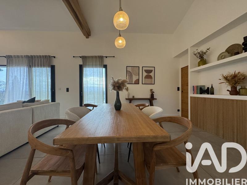 Maison - 154 m² - 5 pièces