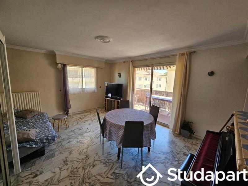 Appartement - 50 m² - 2 pièces