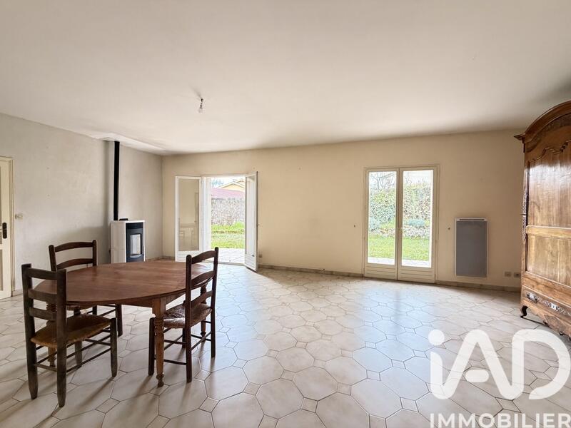 Maison - 127 m² - 6 pièces