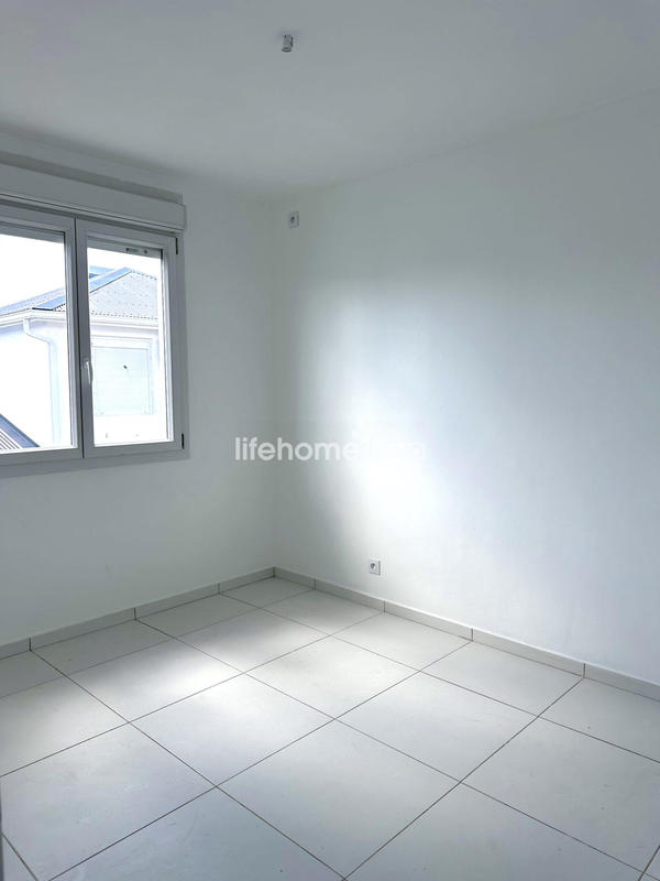 Maison - 86 m² - 4 pièces