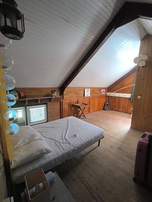 Maison - 180 m² - 7 pièces