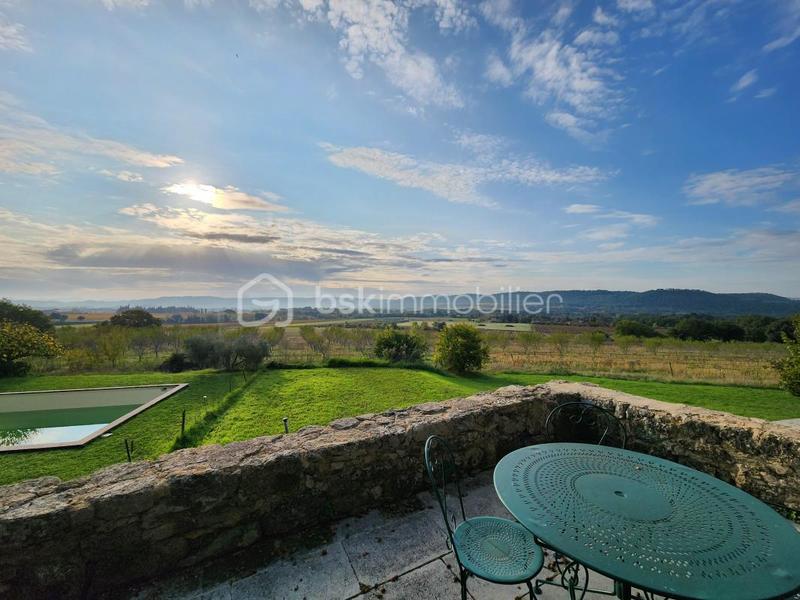 Propriété - 400 m² - 13 pièces