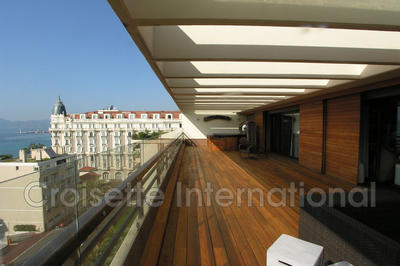 Appartement - 341 m² - 7 pièces