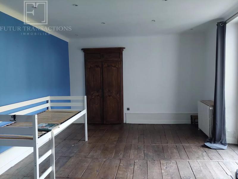 Maison de village - 340 m² - 11 pièces