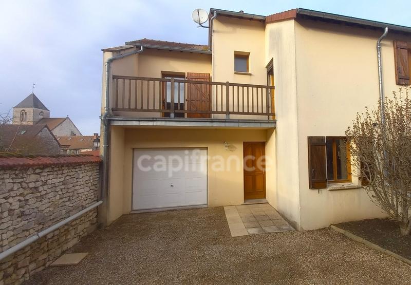 Maison - 96 m² - 4 pièces