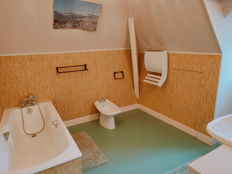 Maison - 279 m² - 8 pièces