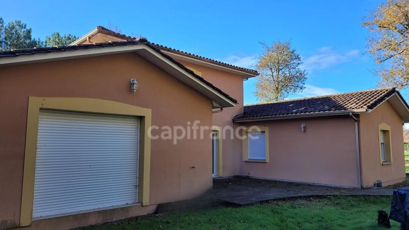 Maison - 178 m² - 5 pièces