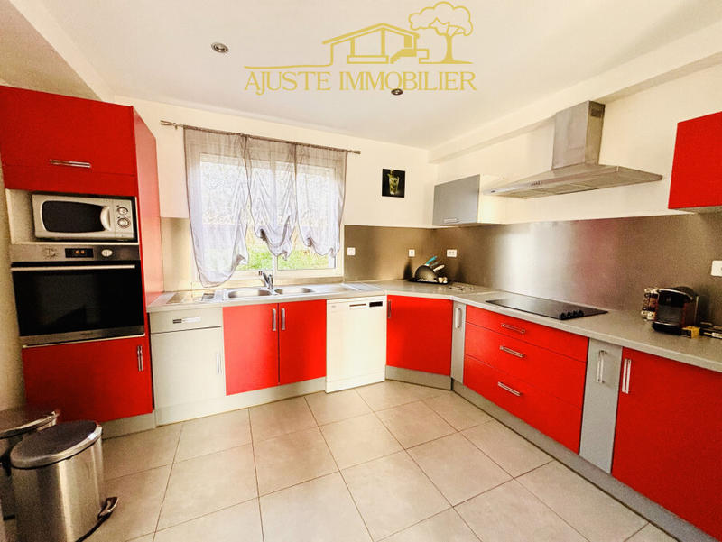 Maison - 128 m² - 4 pièces