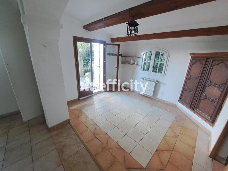 Villa - 170 m² - 6 pièces