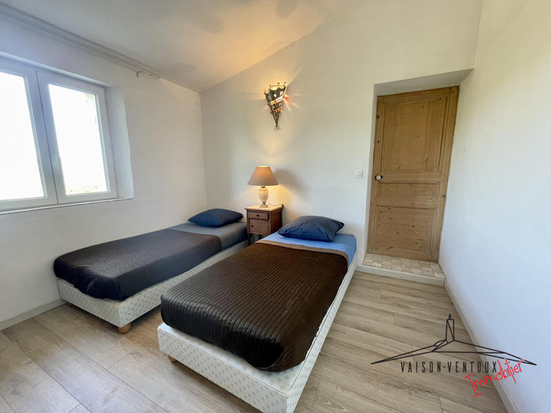 Propriété - 280 m² - 11 pièces