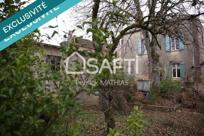 Maison - 245 m² - 7 pièces