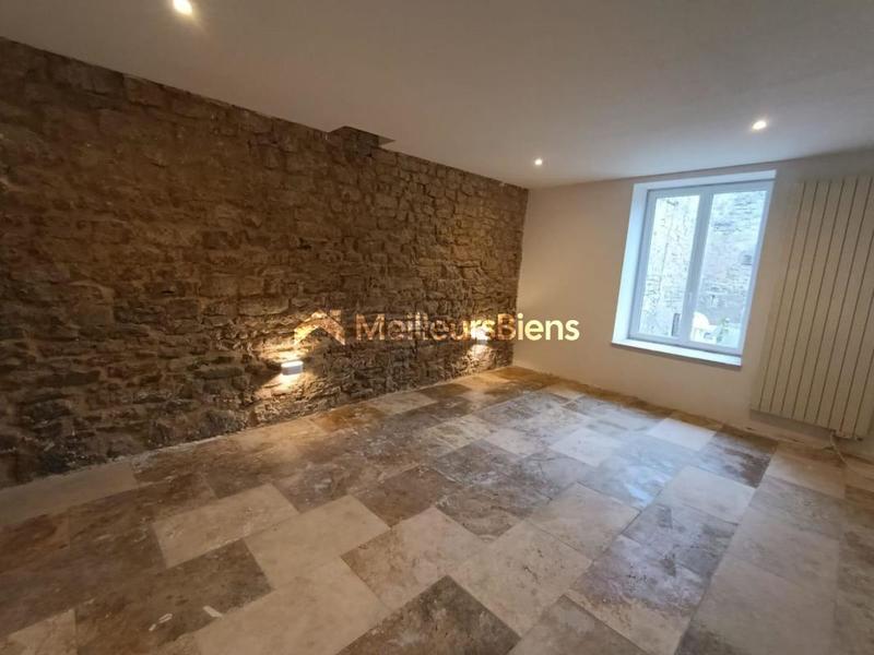 Maison - 170 m² - 5 pièces