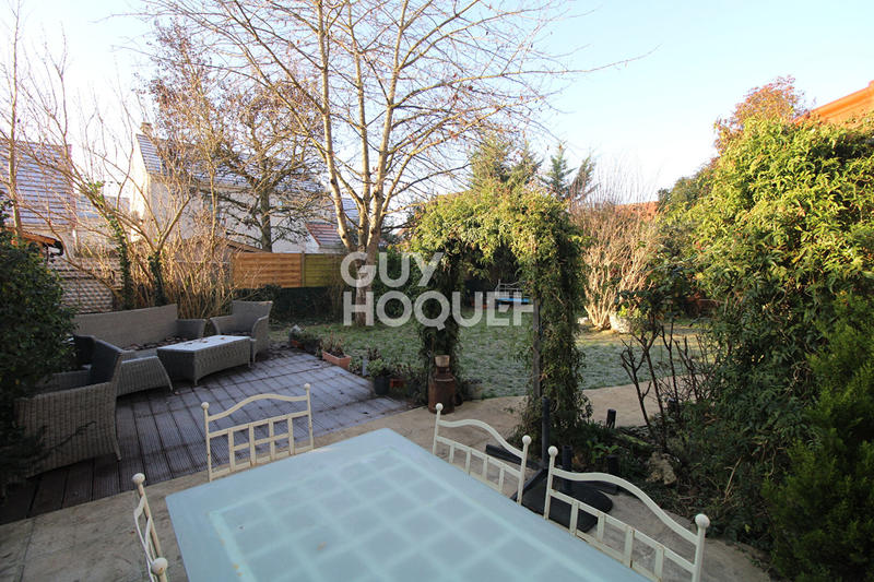 Maison - 137 m² - 7 pièces