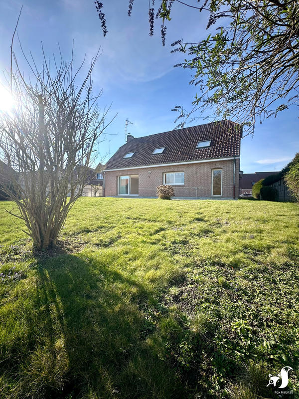 Maison - 200 m² - 7 pièces
