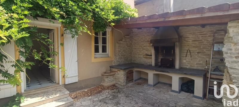Maison de village - 362 m² - 10 pièces
