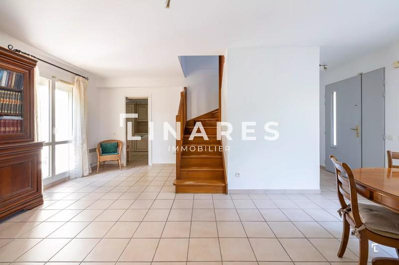 Maison - 109 m² - 5 pièces