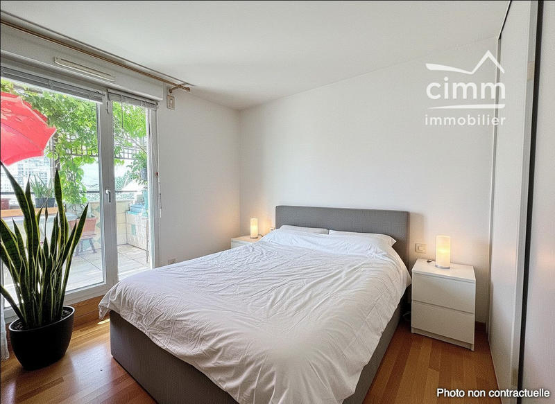 Appartement - 82 m² - 4 pièces