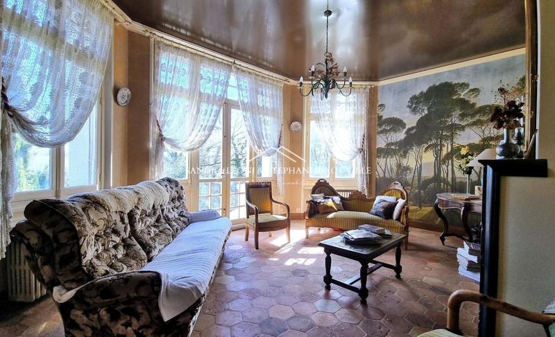 Maison - 144 m² - 6 pièces