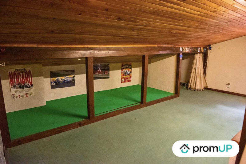 Maison - 170 m² - 8 pièces