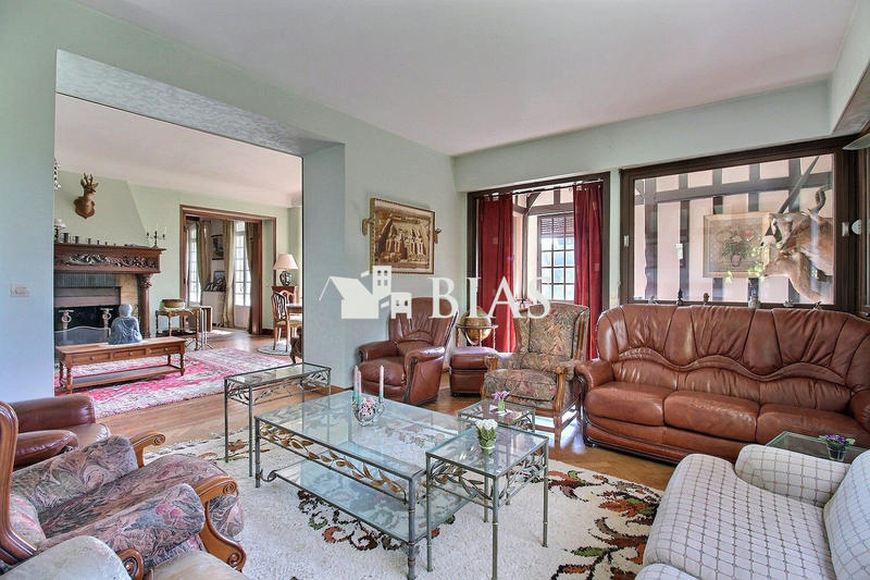 Manoir - 497 m² - 13 pièces