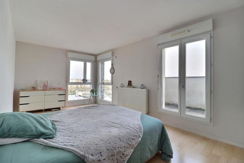 Duplex - 115 m² - 5 pièces