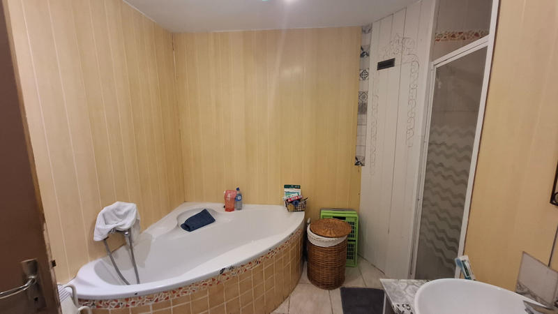 Immeuble - 9 pièces