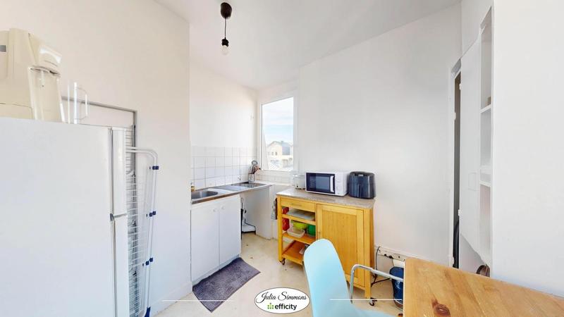 Studio - 25 m² - 1 pièce