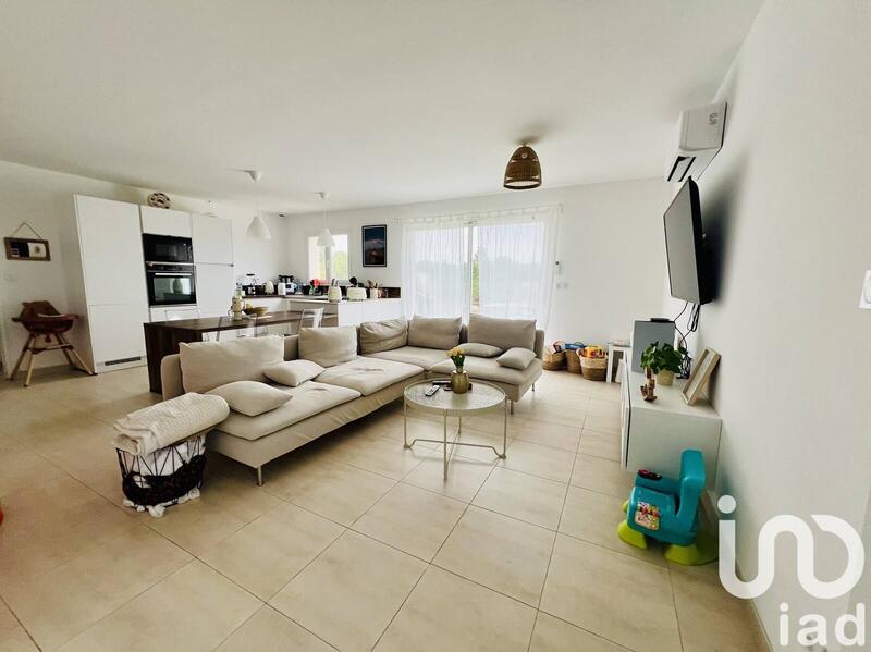 Maison - 92 m² - 4 pièces