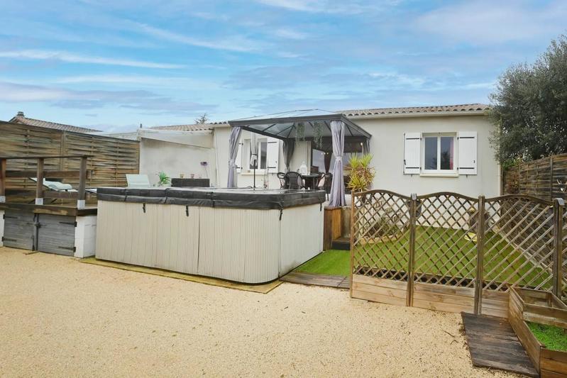 Maison - 97 m² - 4 pièces