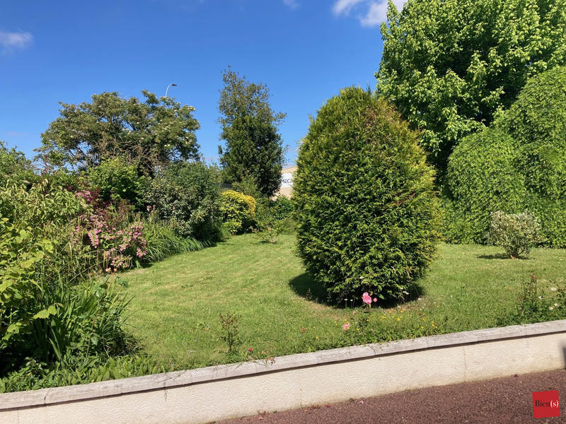 Maison - 102 m² - 7 pièces