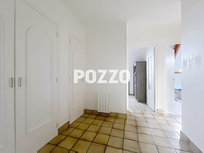 Appartement - 103 m² - 7 pièces