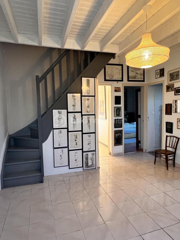 Maison traditionnelle - 110 m² - 4 pièces