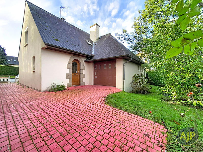 Maison - 115 m² - 6 pièces