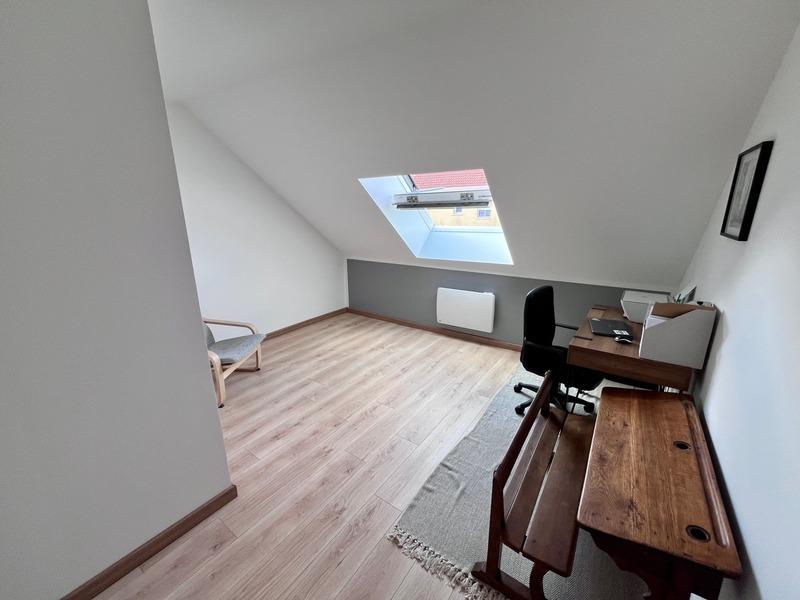 Maison - 190 m² - 8 pièces